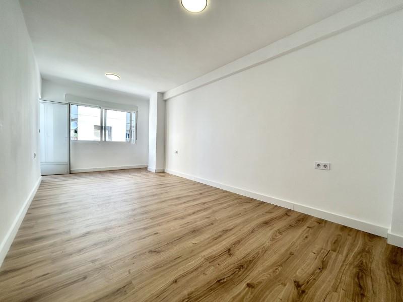 3 Bedroom Renovated Apartment for Sale in Torrevieja City Centre with Balcony 1