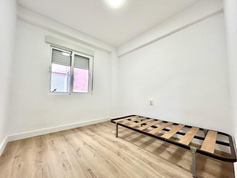 3 Bedroom Renovated Apartment for Sale in Torrevieja City Centre with Balcony 13