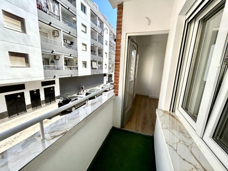 3 Bedroom Renovated Apartment for Sale in Torrevieja City Centre with Balcony 17