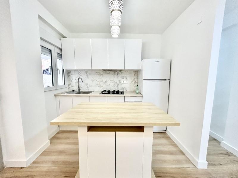 3 Bedroom Renovated Apartment for Sale in Torrevieja City Centre with Balcony 6