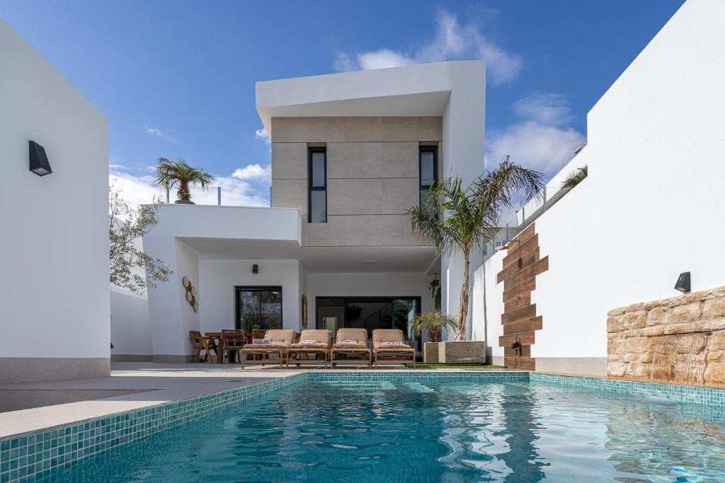 Modern Detached Villa In Dolores, Alicante