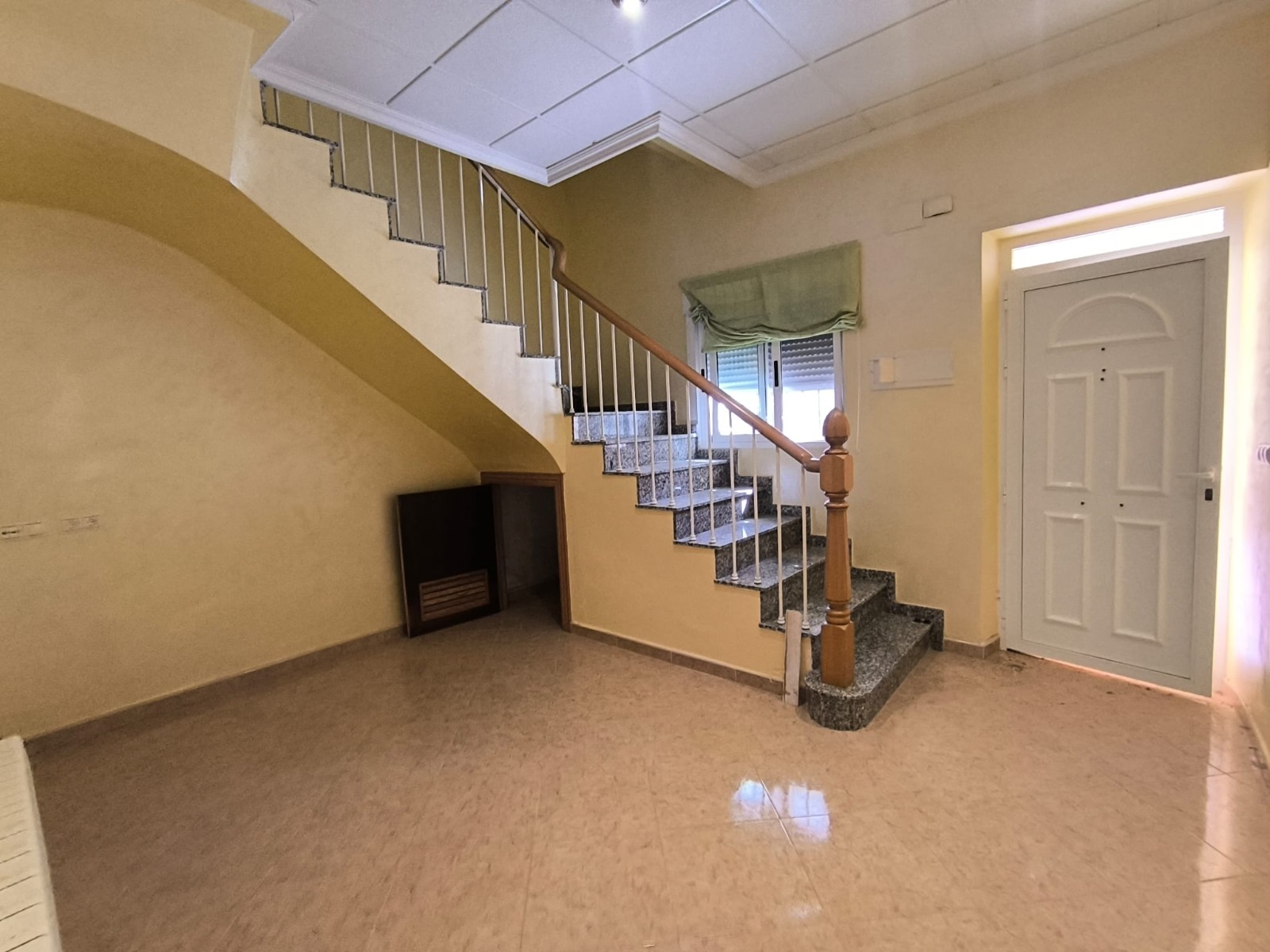 4 Bedroom Town House For Sale In Algueña2