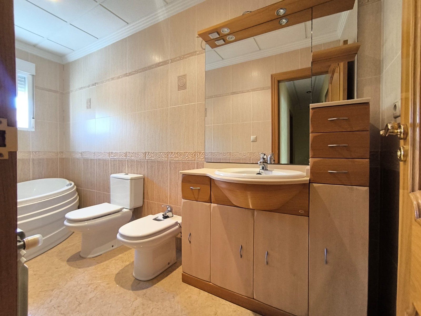 4 Bedroom Town House For Sale In Algueña7