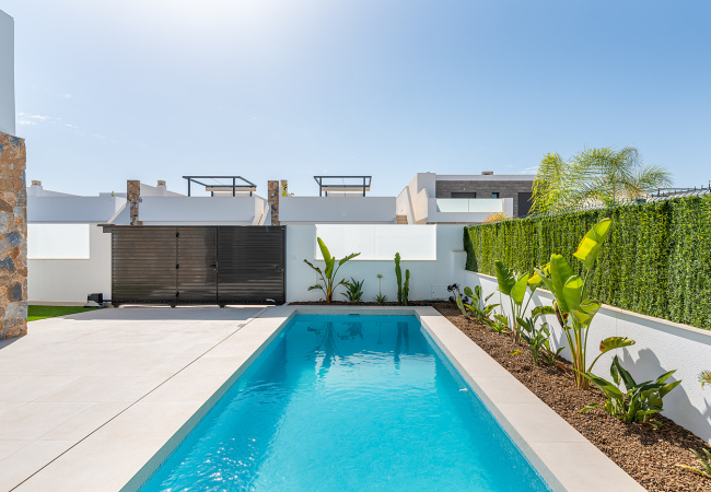 Detached Contemporary Villas near the Beach in Los Alcázares3