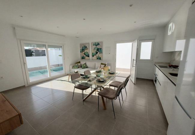 Modern Bungalows with Private Pools and Parking in Roldán Murcia12