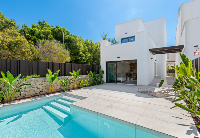 Modern Detached Villas Near Beach in Mil Palmeras Spain1