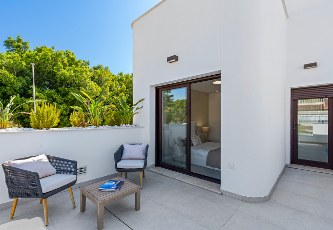 Modern Detached Villas Near Beach in Mil Palmeras Spain8