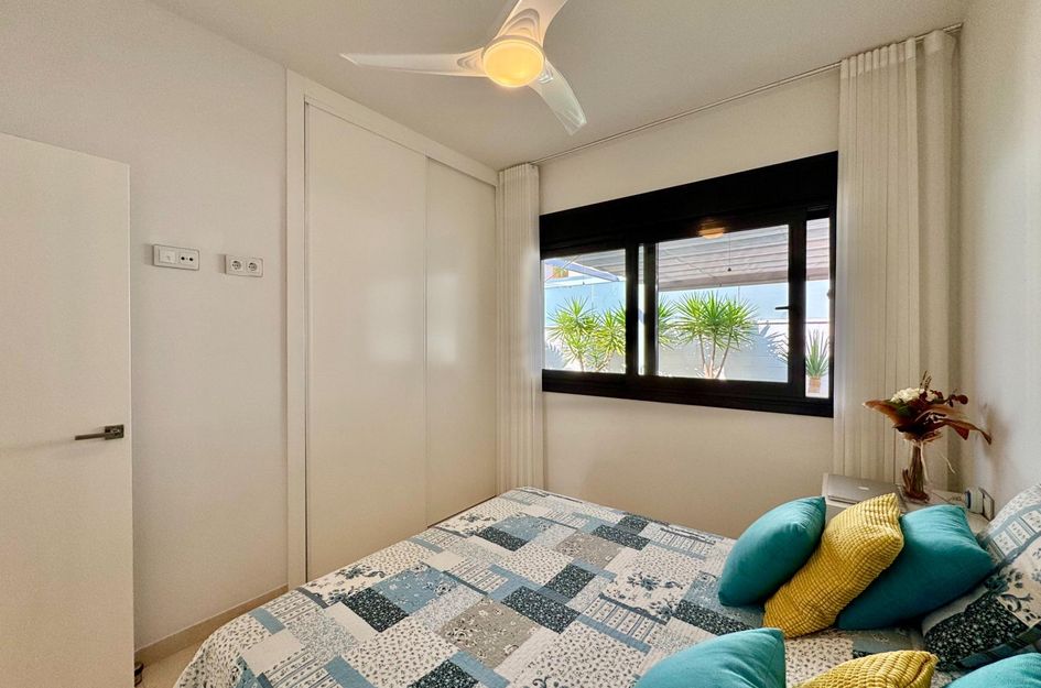 Modern Villa with Views of the Salt Lakes For Sale in San Miguel de Salinas 11