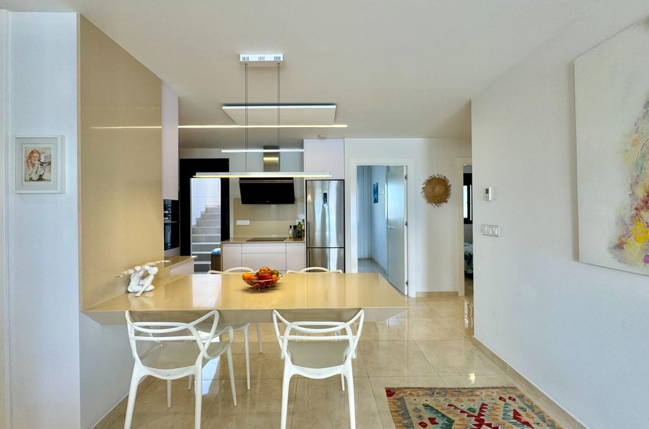 Modern Villa with Views of the Salt Lakes For Sale in San Miguel de Salinas 16