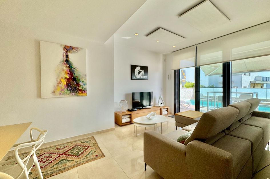 Modern Villa with Views of the Salt Lakes For Sale in San Miguel de Salinas 2
