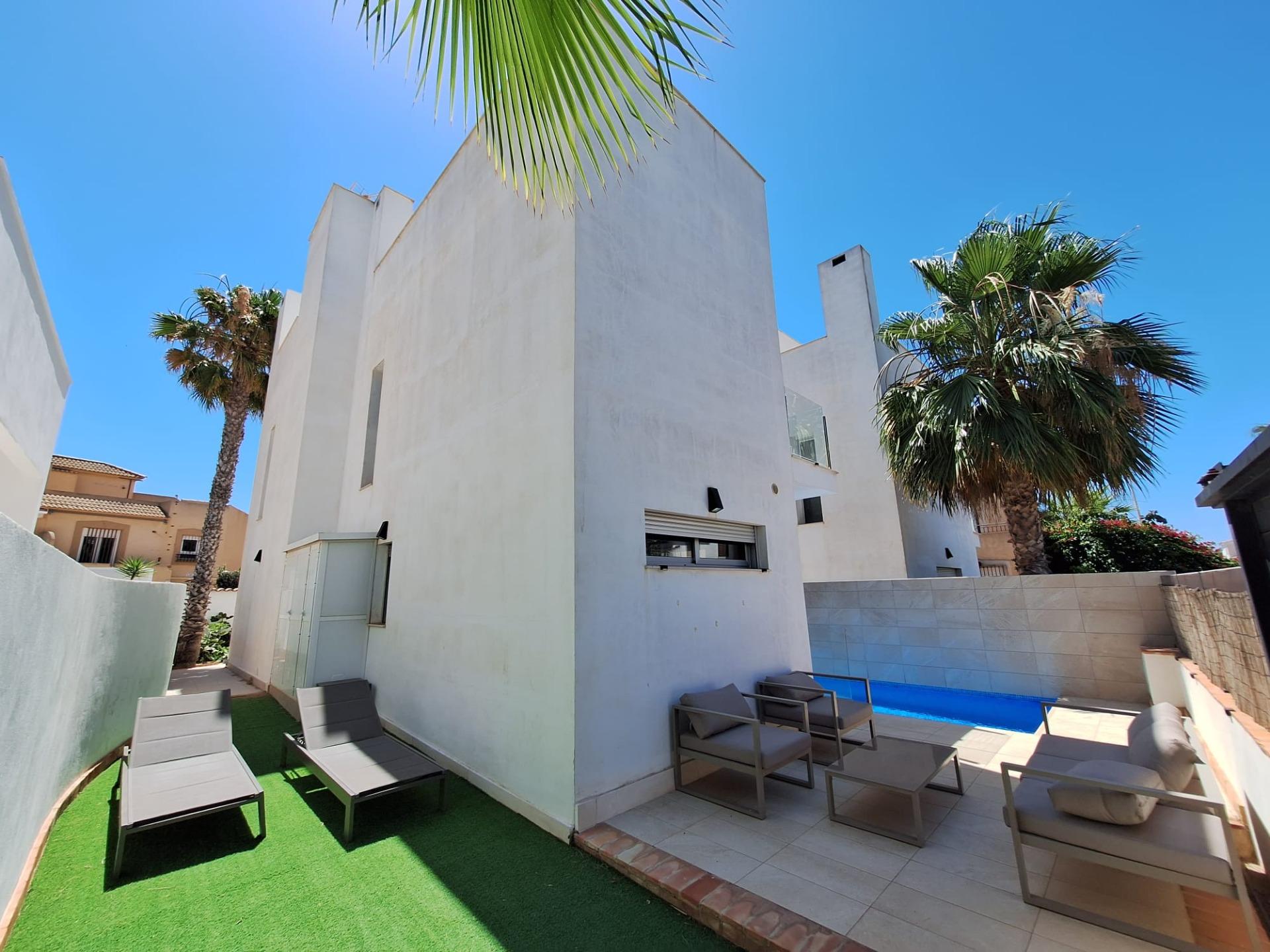 Villa en Torrevieja 1