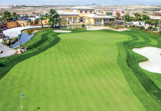 Exquisite Mediterranean Houses in a Prestigious Almeria Resort11